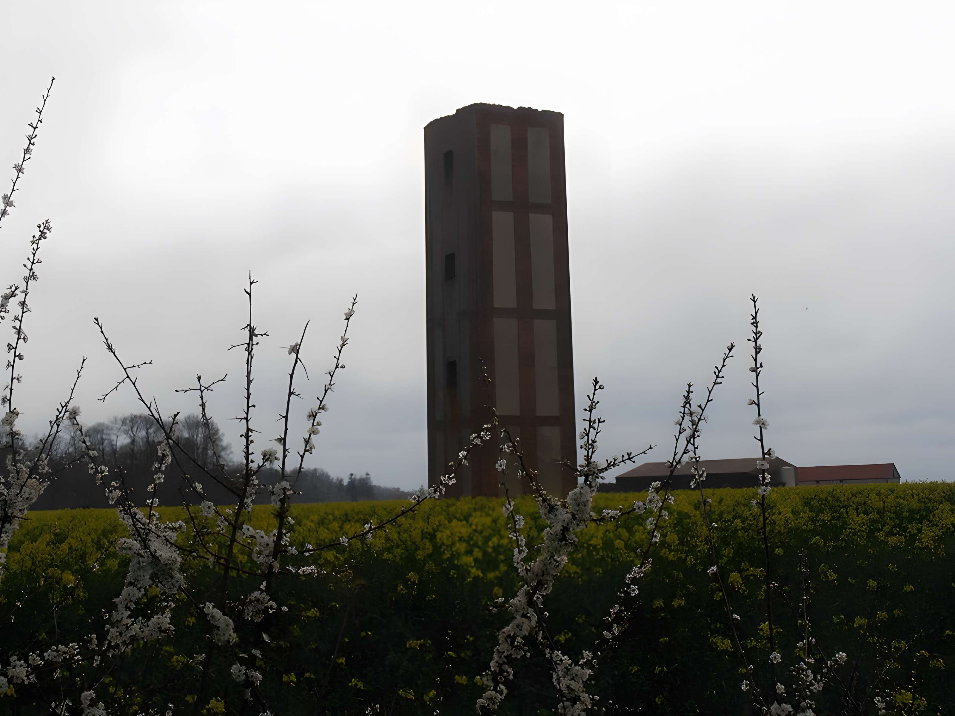 Tour Chappe du Buat à Saint-Michel-Tuboeuf 