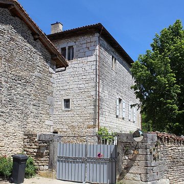 Tour de Deaul à Revonnas