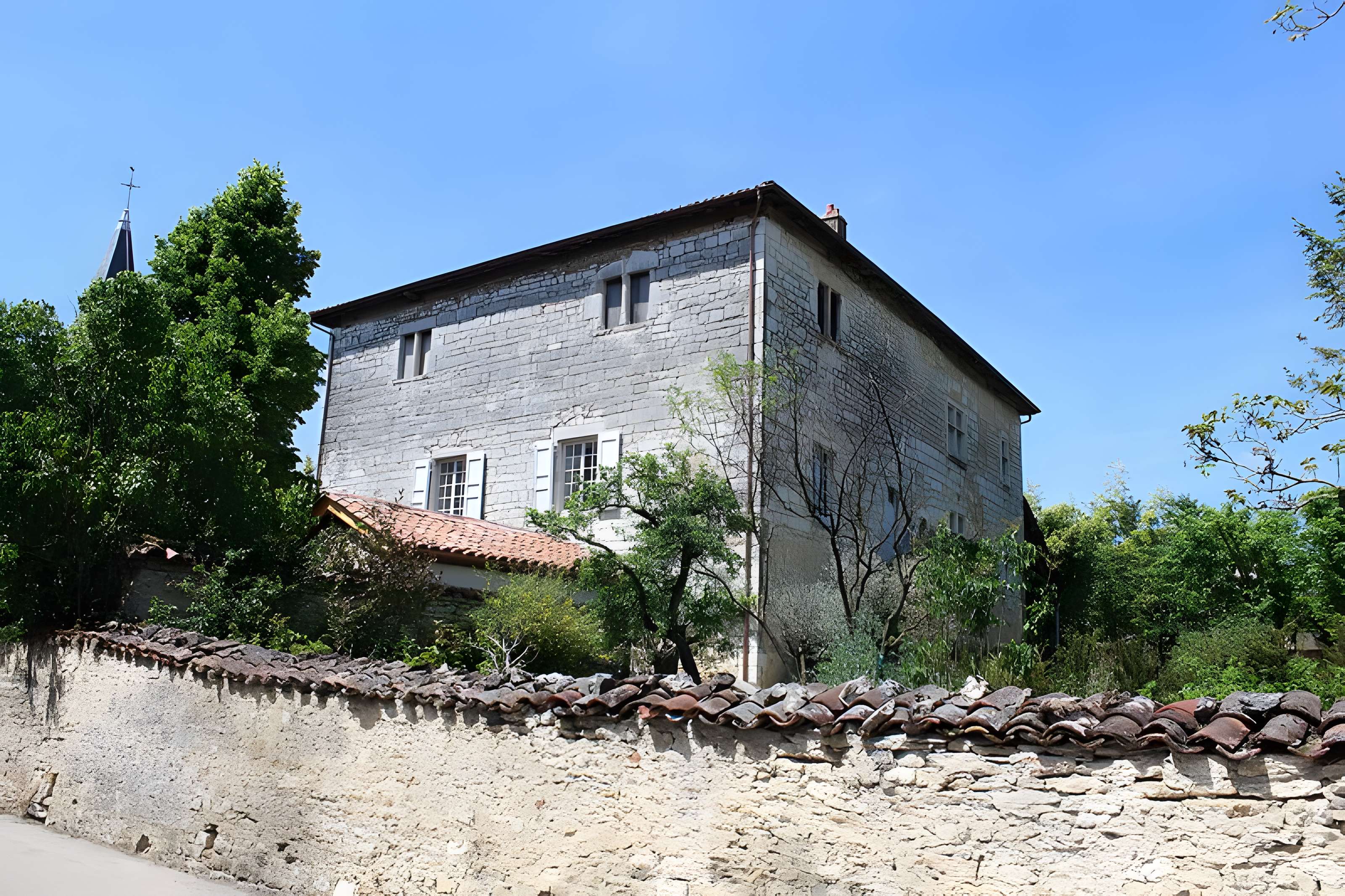 Tour de Deaul à Revonnas