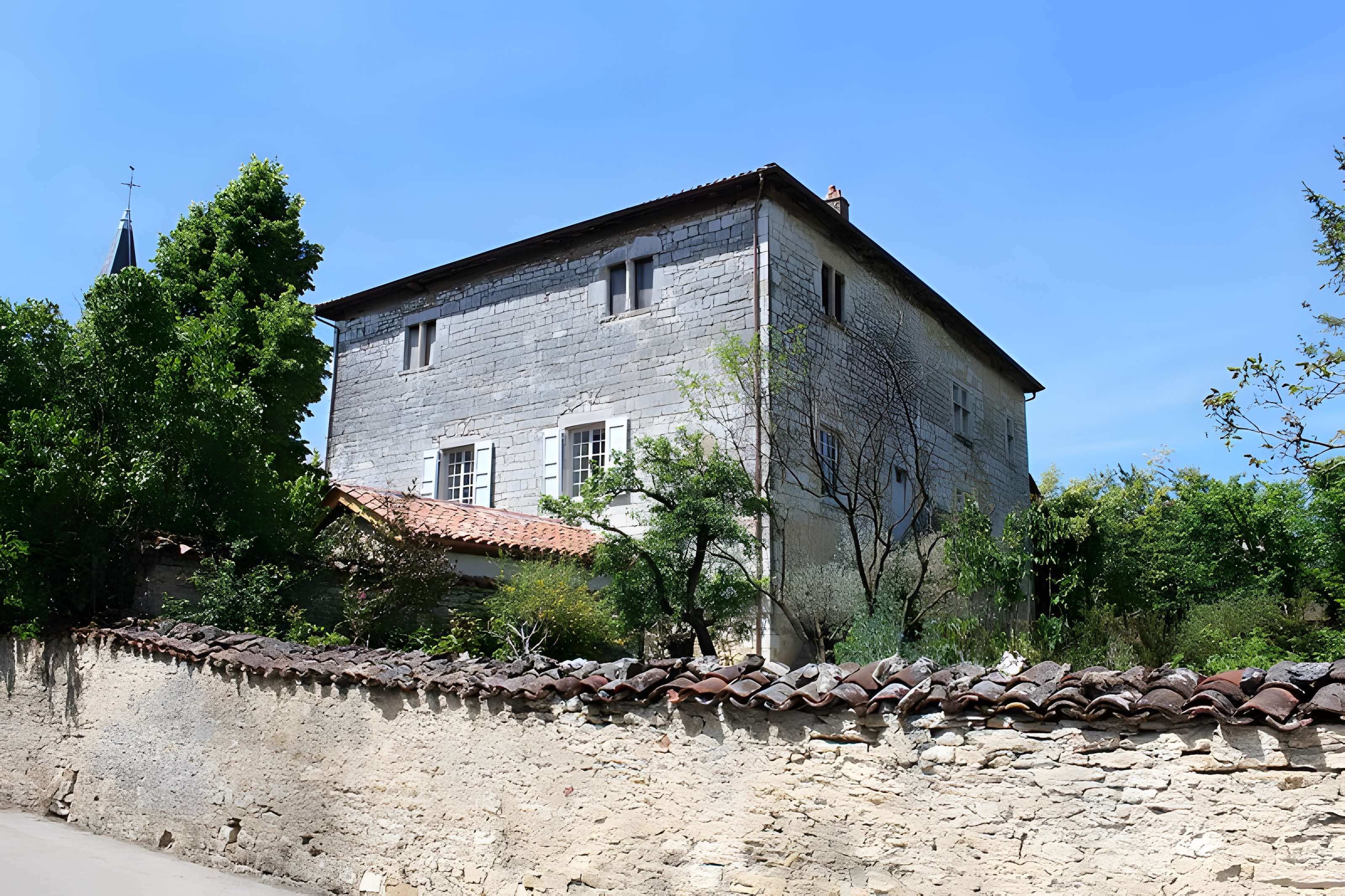 Tour de Deaul à Revonnas