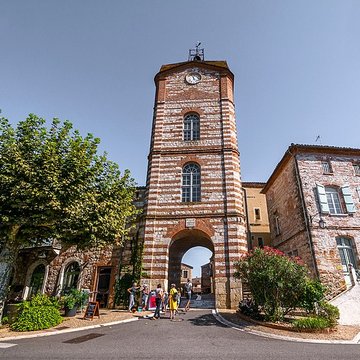 Tour de lHorloge dAuvillar