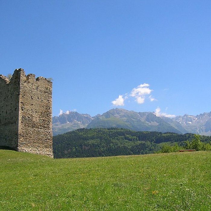 Photo de Tour de Montfollet de Laval