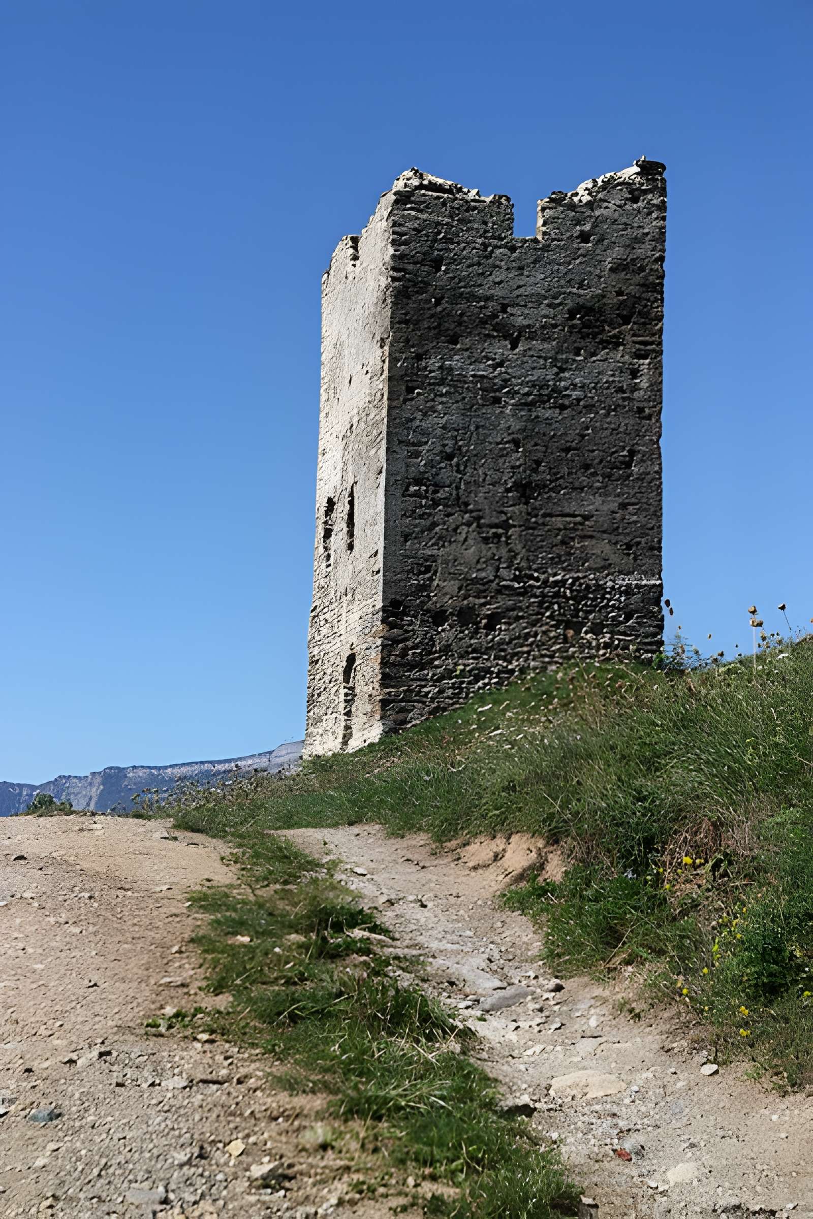 Tour de Montfollet de Laval