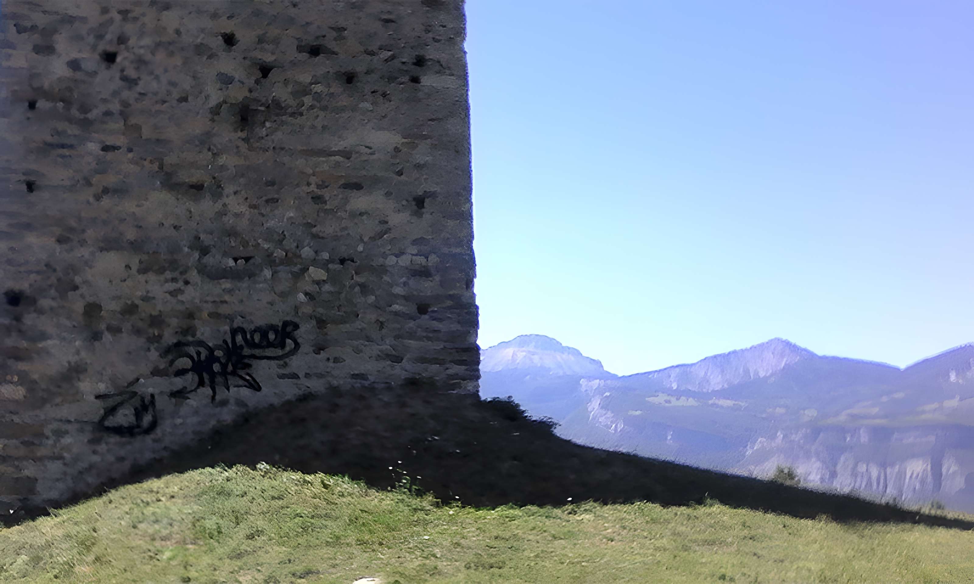 Tour de Montfollet de Laval
