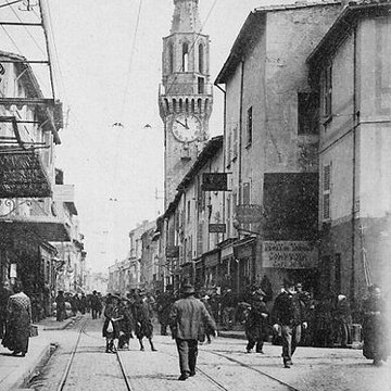 Tour des Augustins dAvignon