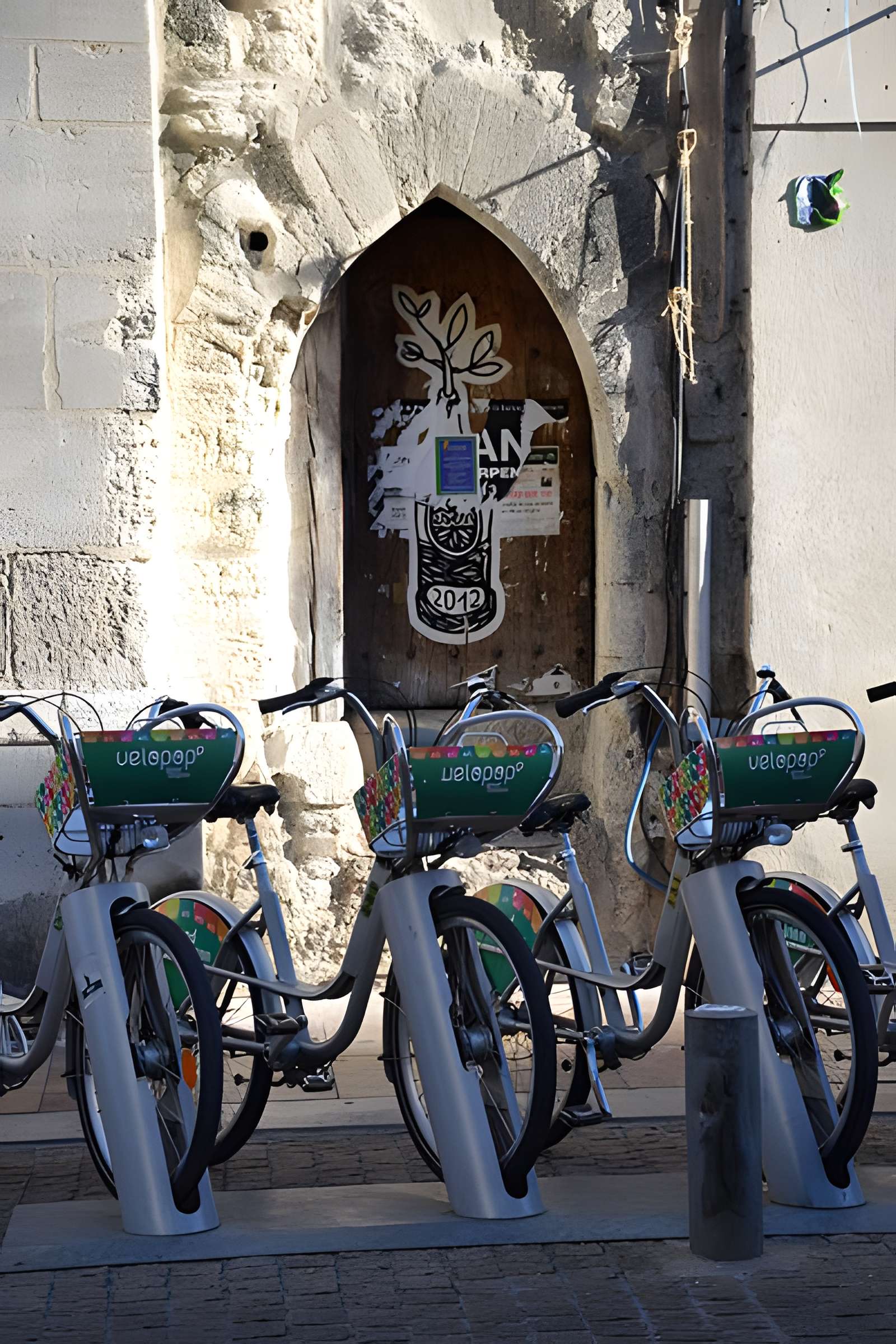 Tour des Augustins d'Avignon