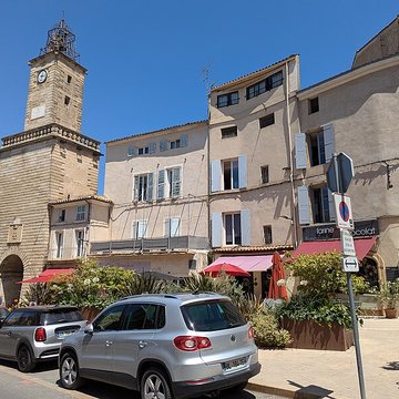 Tour du Jacquemart de Lambesc