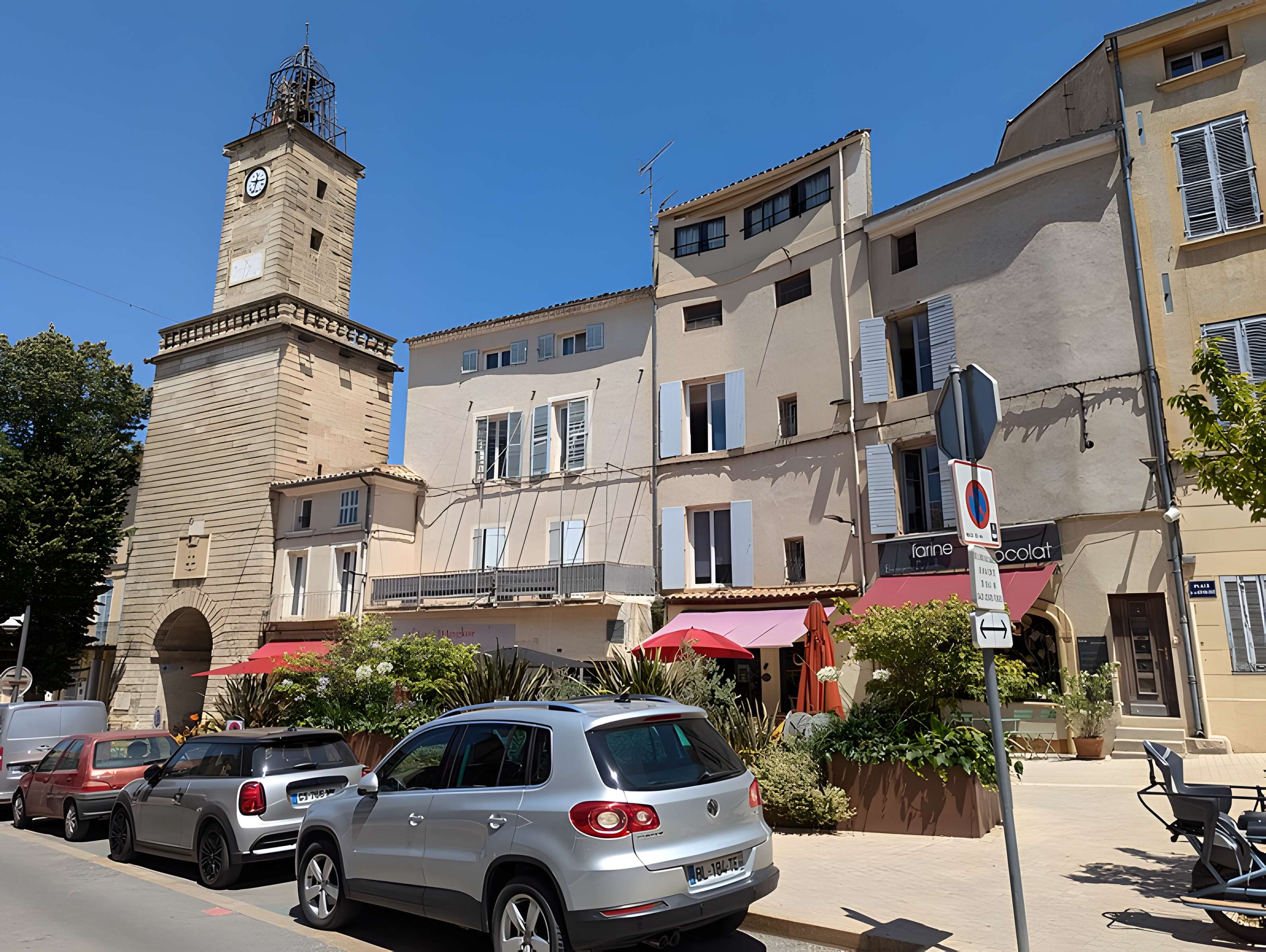 Tour du Jacquemart de Lambesc