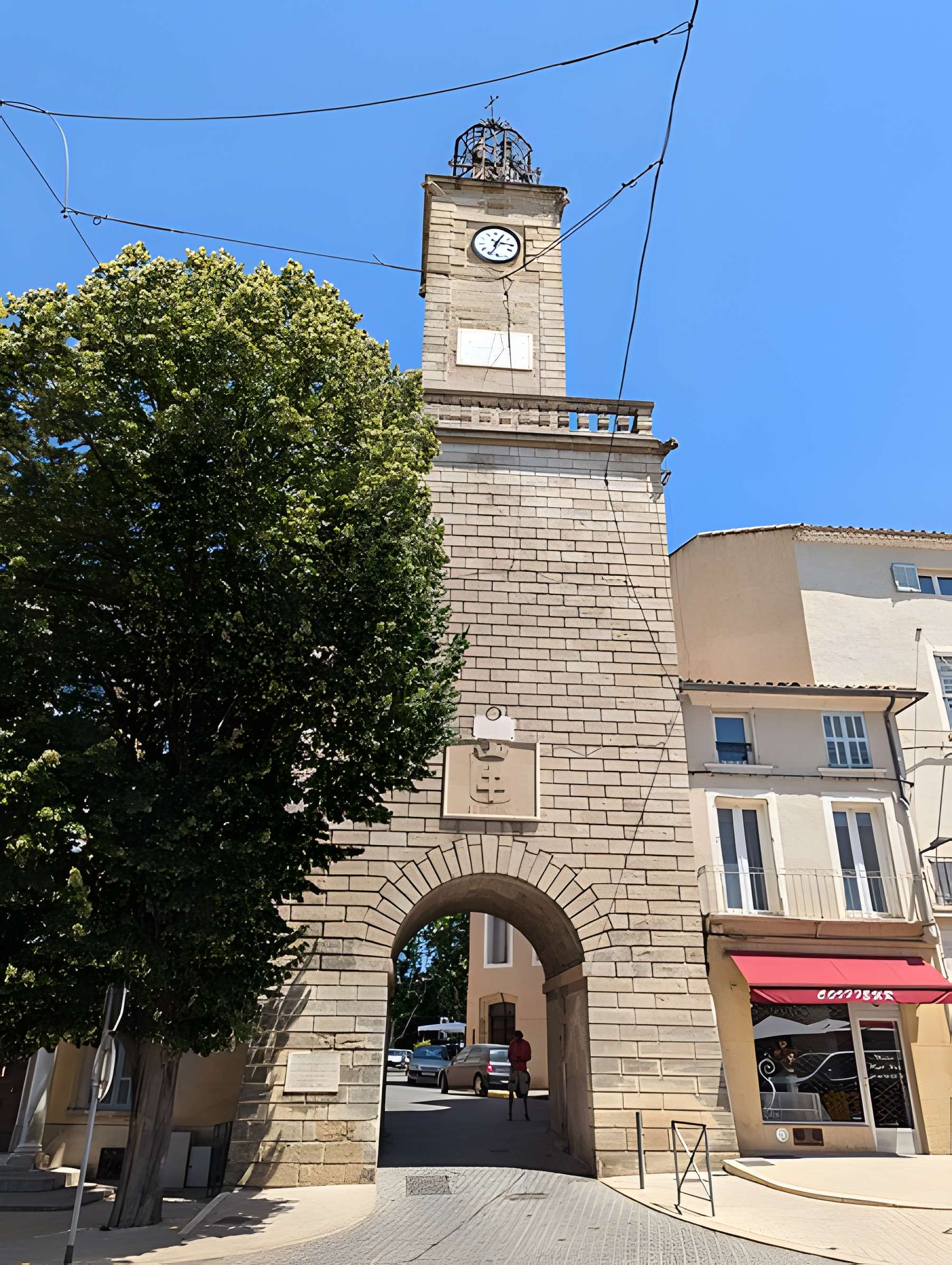 Tour du Jacquemart de Lambesc