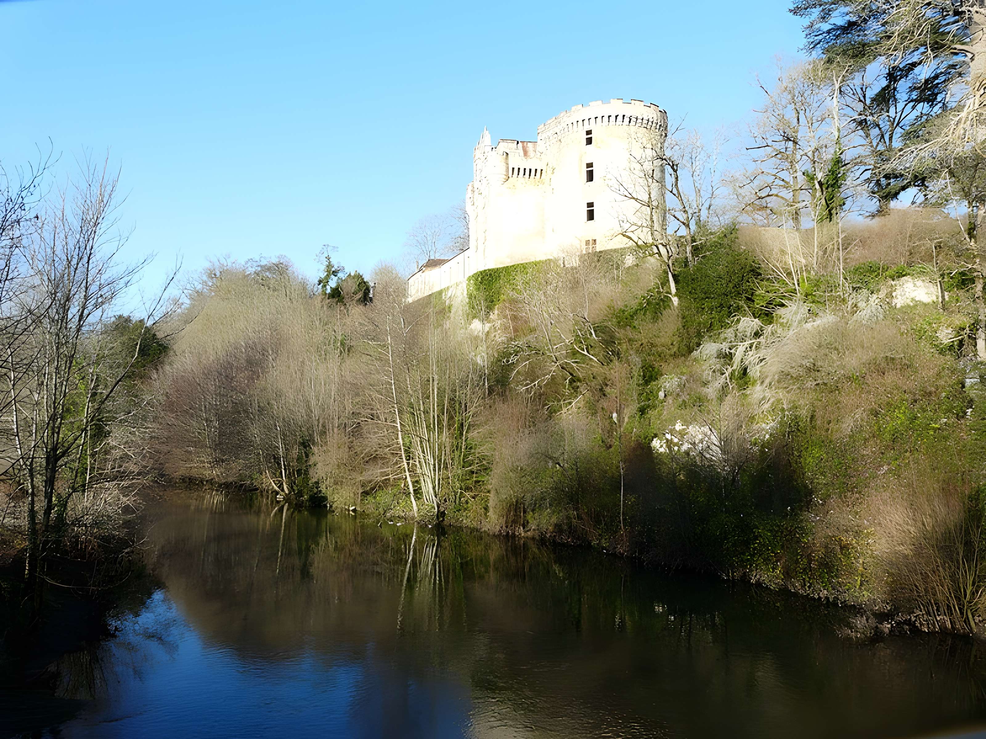Château de La Chapelle-Faucher