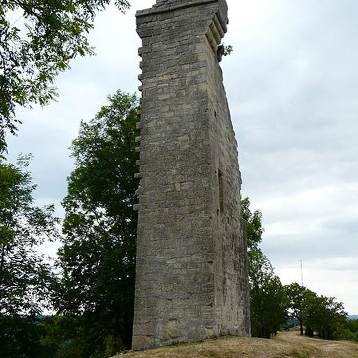 Photo de Tour du puy dYssandon