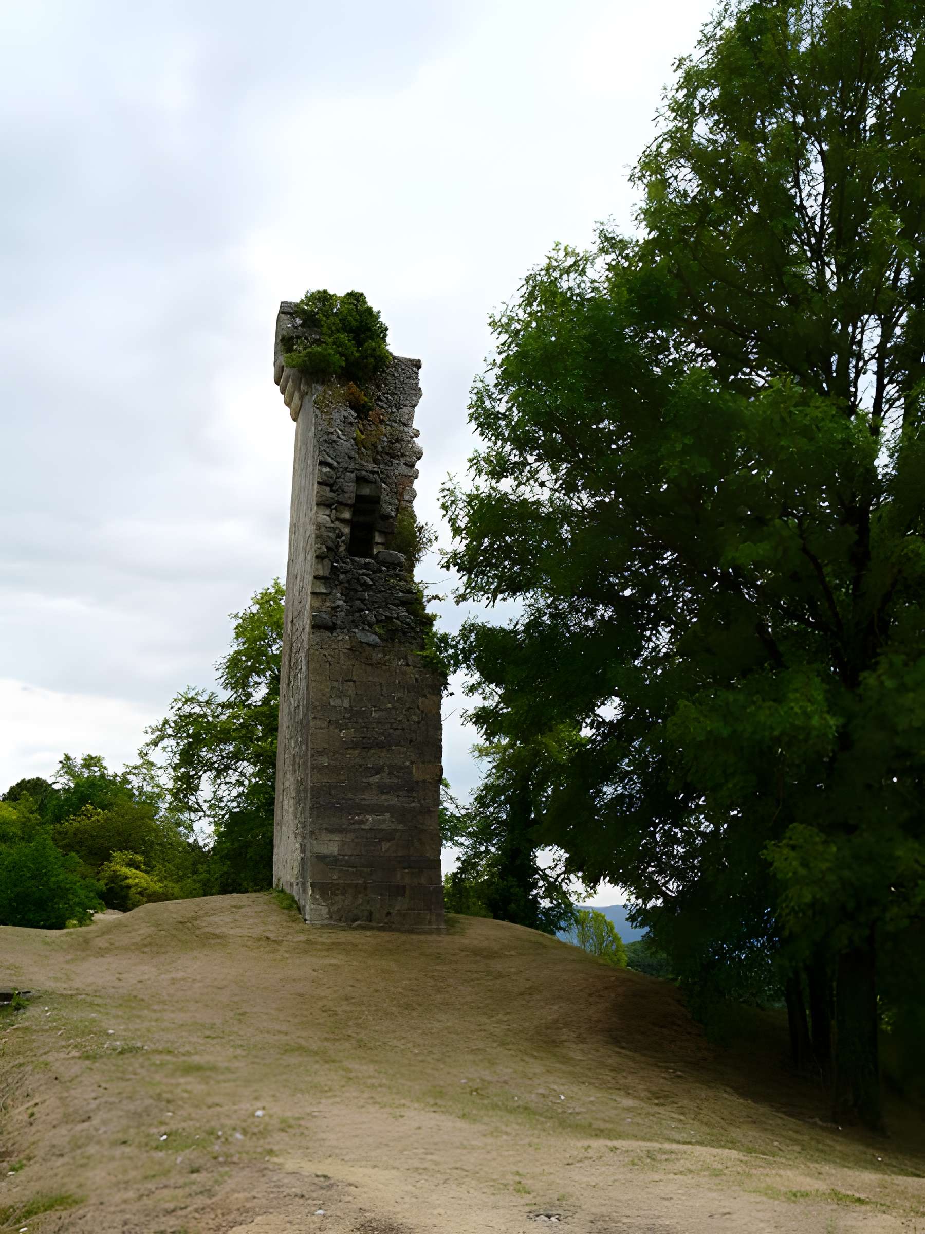 Tour du puy d'Yssandon