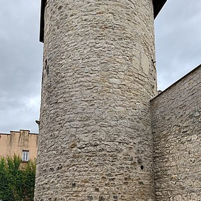 Photo de Tour et remparts de Villefranche-sur-Saône