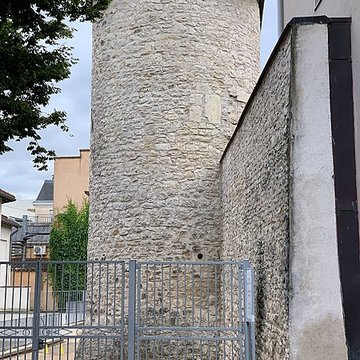 Tour et remparts de Villefranche-sur-Saône