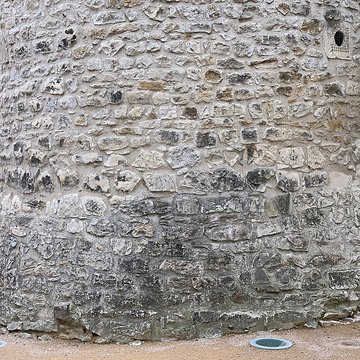 Tour et remparts de Villefranche-sur-Saône
