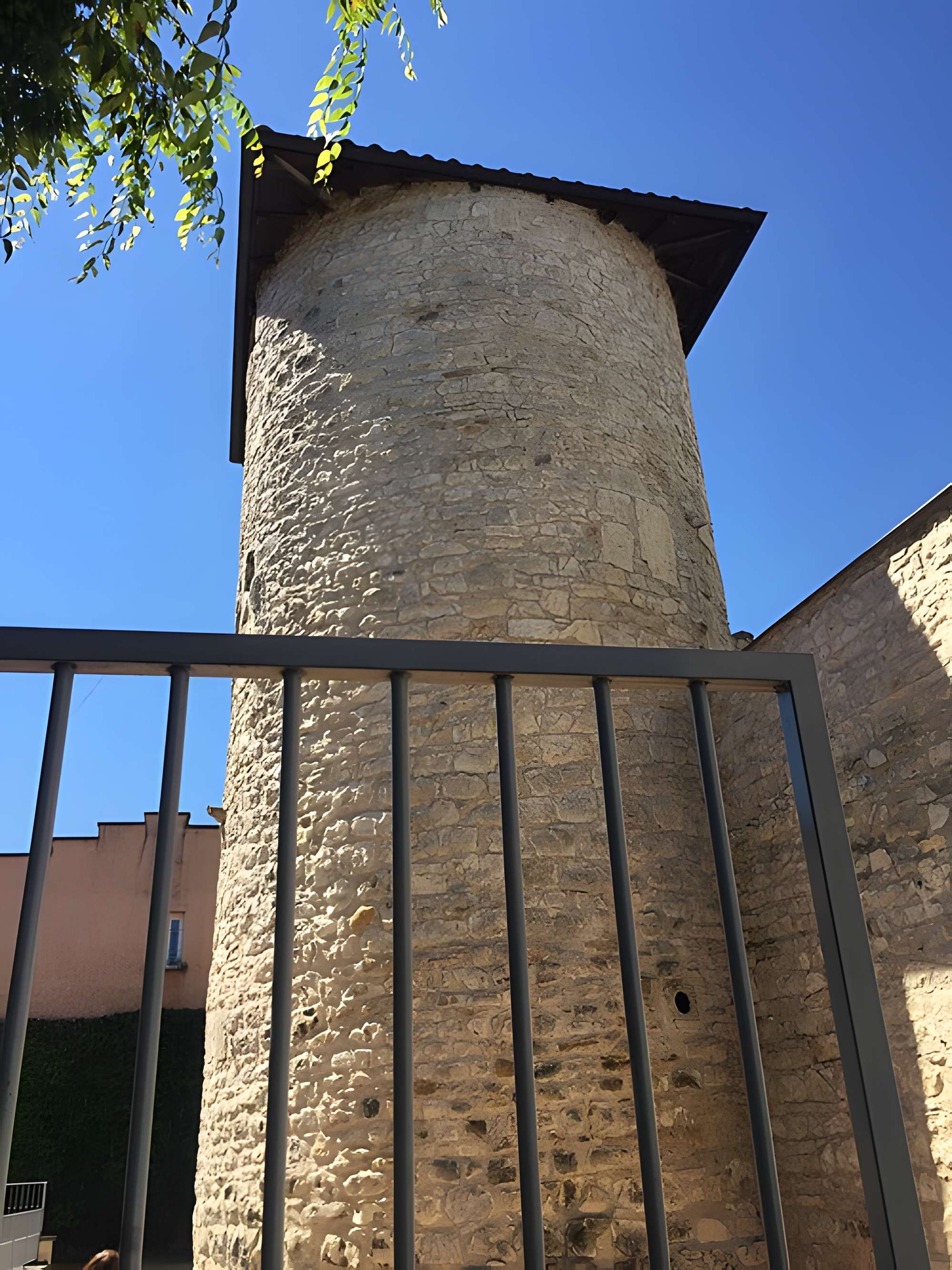 Tour et remparts de Villefranche-sur-Saône