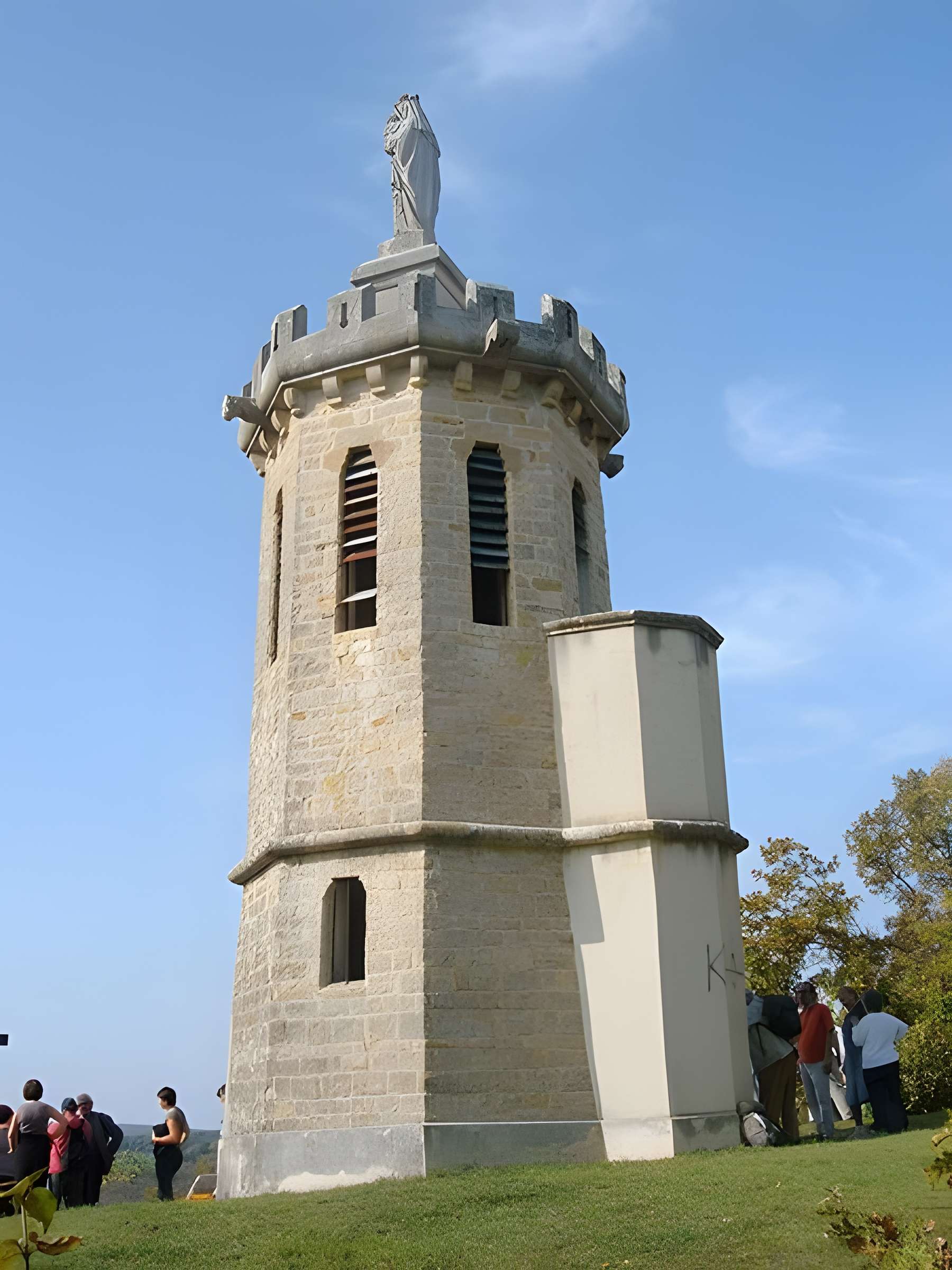 Tour Malakoff de Sermizelles 