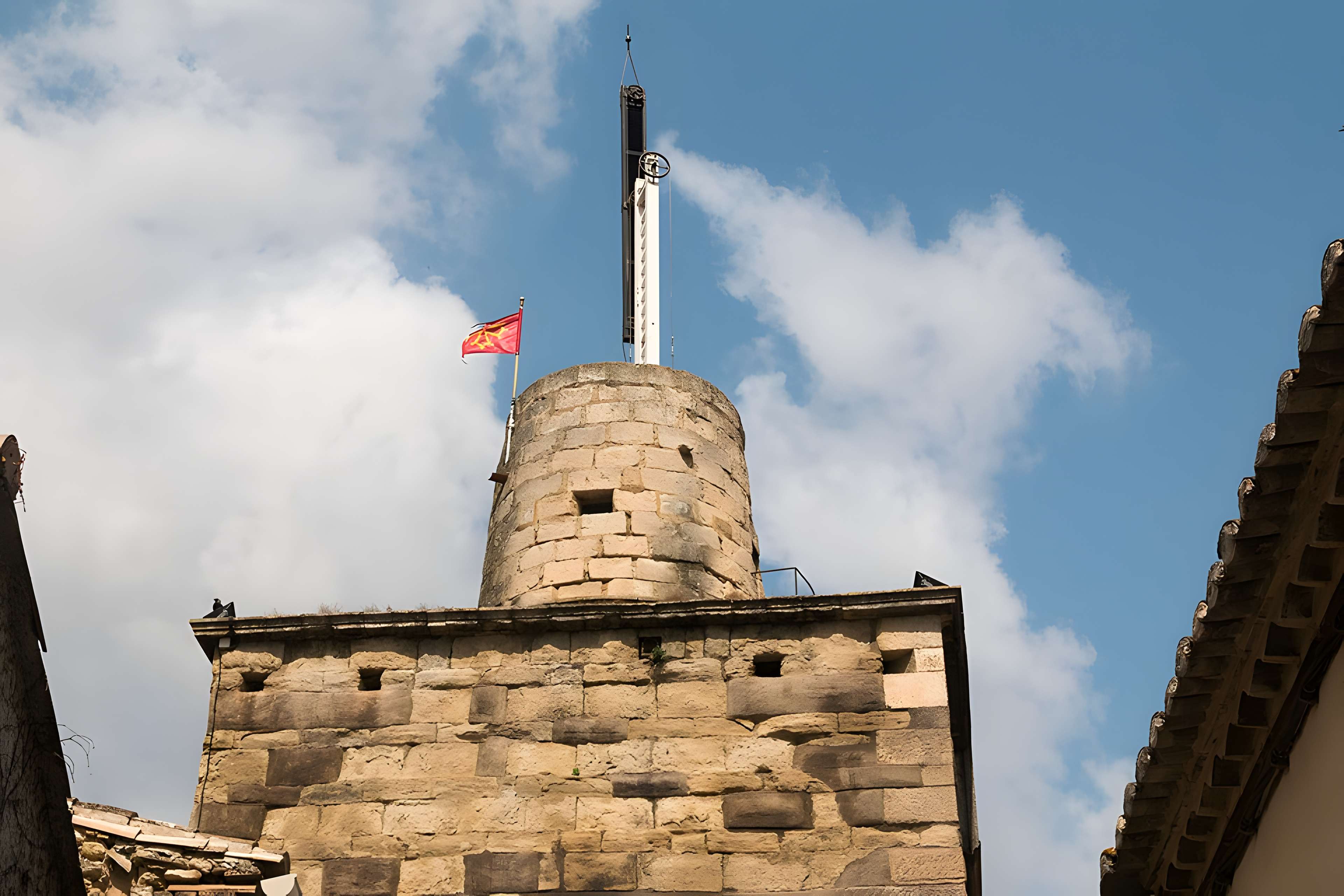 Tour médiévale de Gallargues-le-Montueux