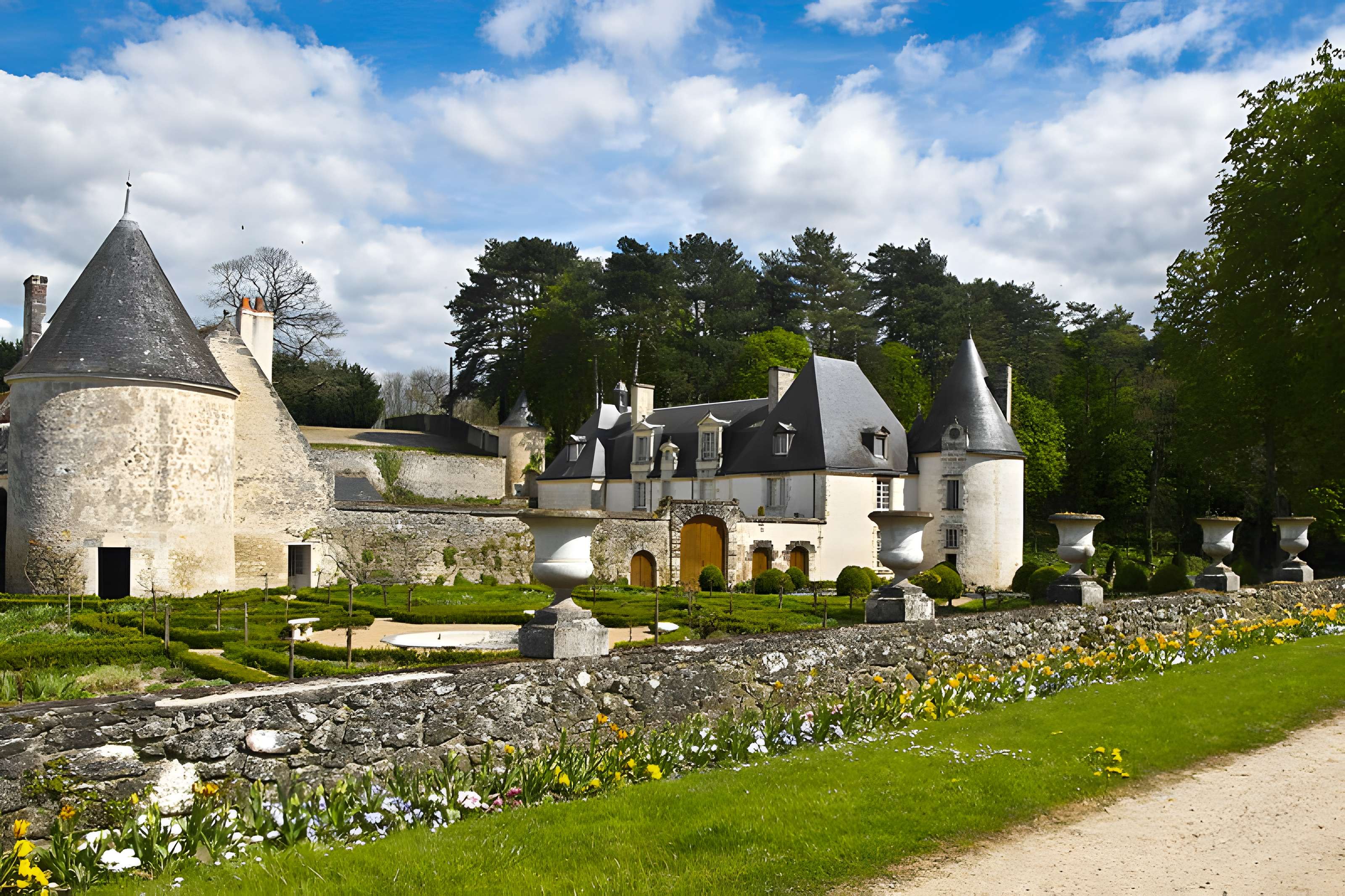 Château et jardins de la Chatonnière