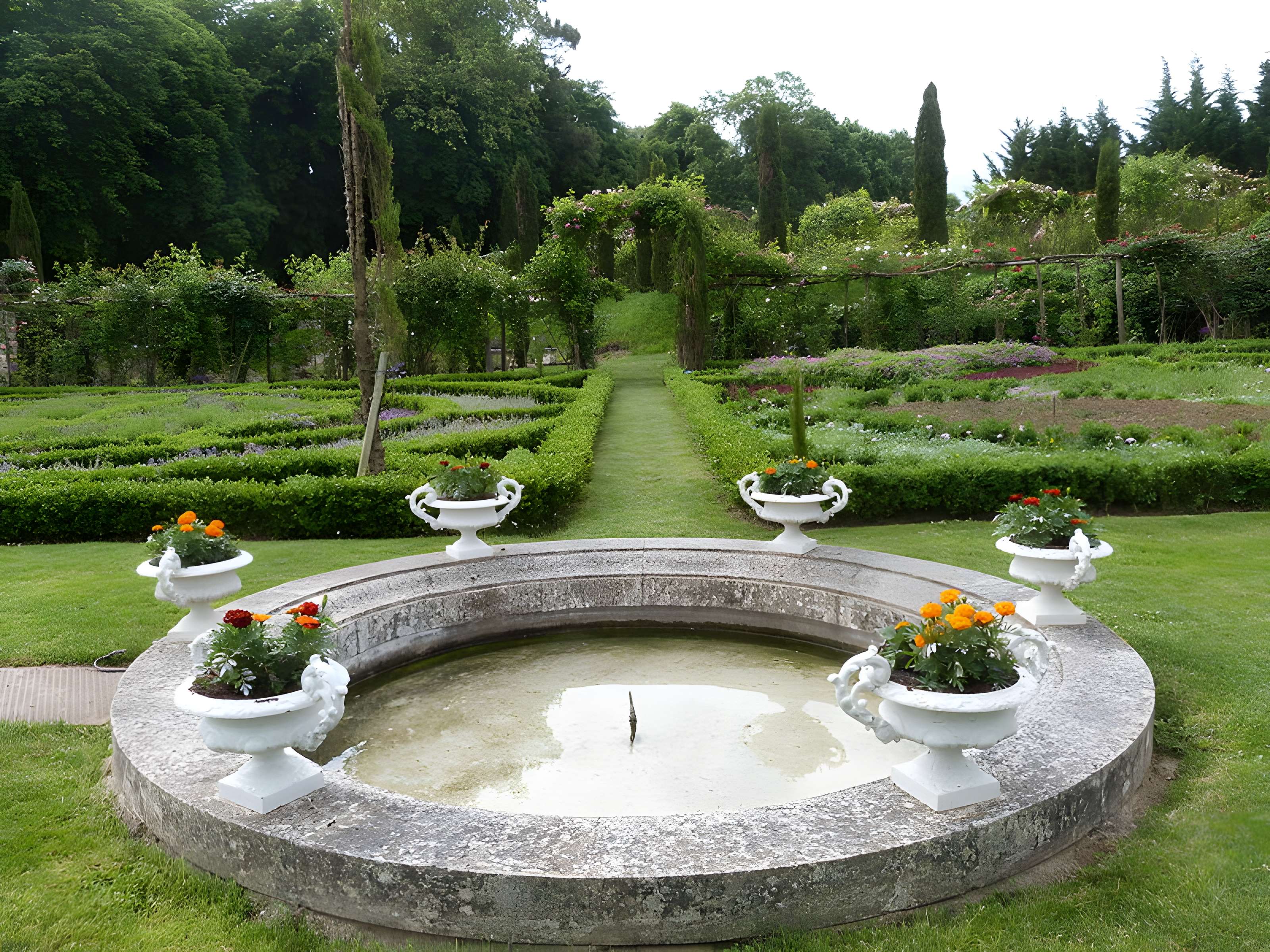 Château et jardins de la Chatonnière