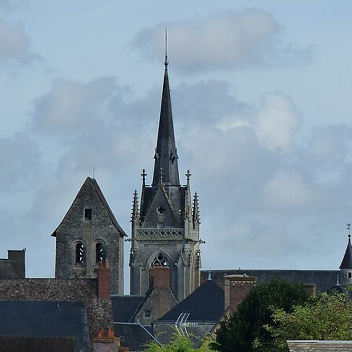 Photo de Tour Saint-Pierre de Parcé-sur-Sarthe