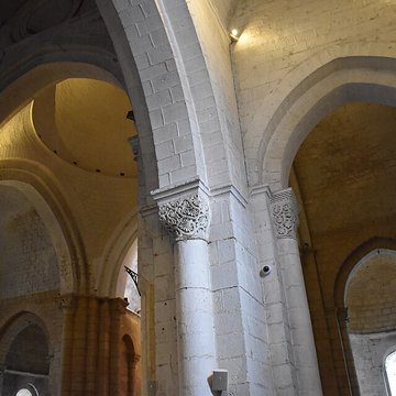 Ancienne abbaye de Cadouin