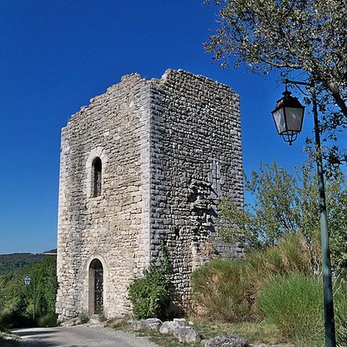 Photo de Tour talutée de Clansayes