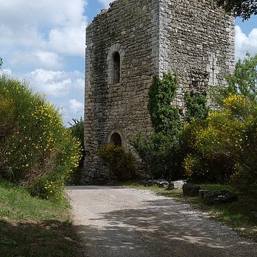 tour talutee de clansayes