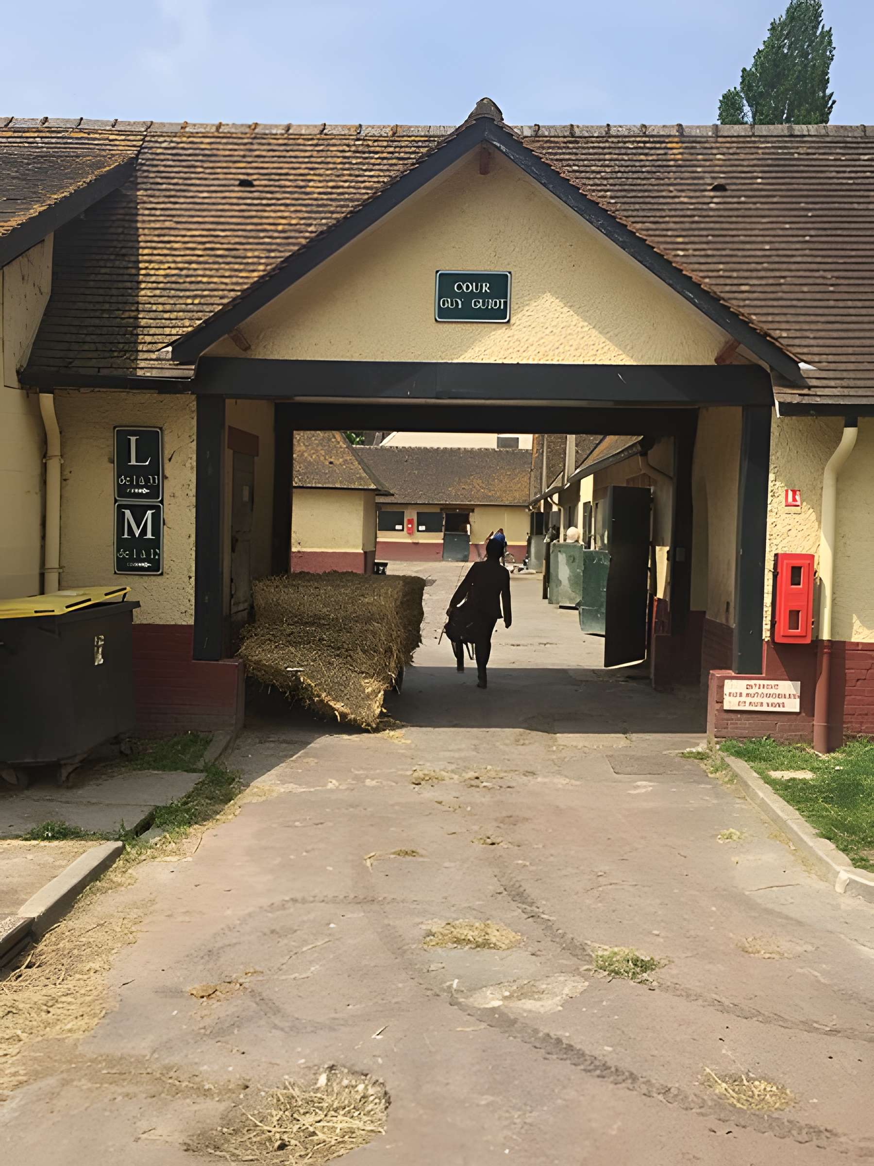 Tribunes de l'hippodrome de la Canche au Touquet-Paris-Plage
