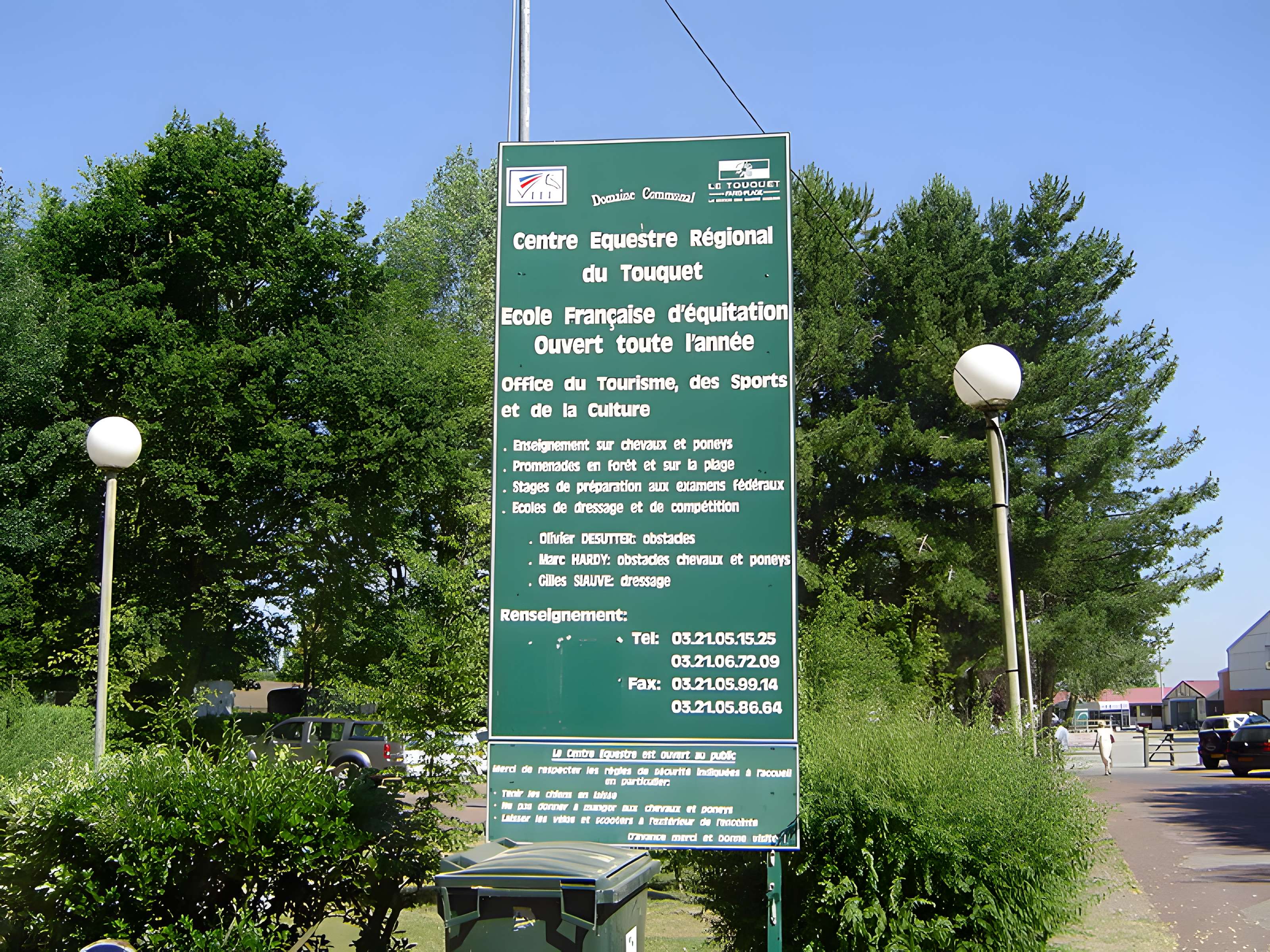 Tribunes de l'hippodrome de la Canche au Touquet-Paris-Plage