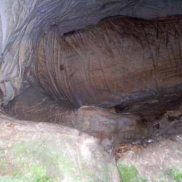 Trou du Sarrazin de Villeneuve-sur-Auvers