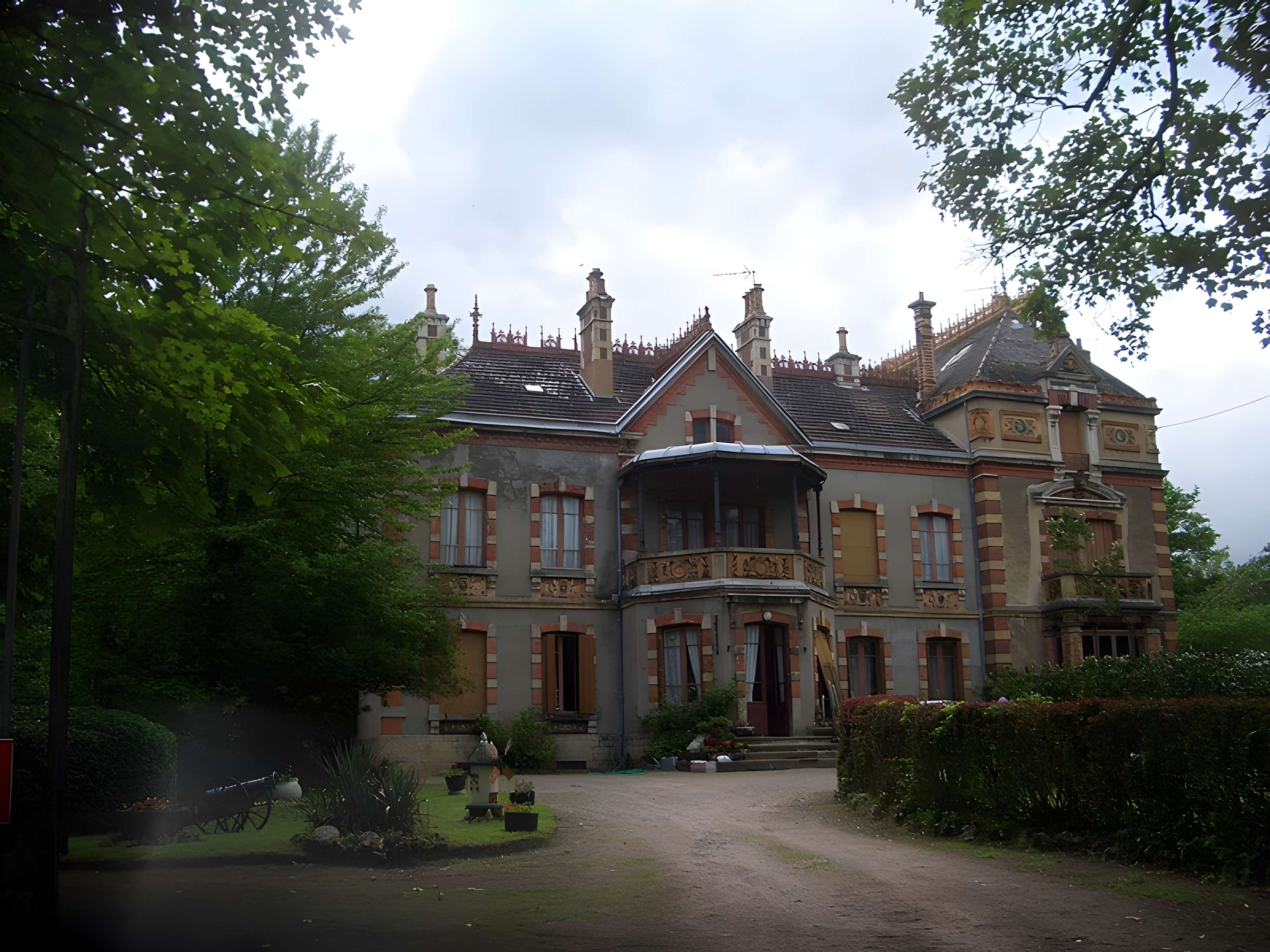 Tuilerie Perrusson à Écuisses