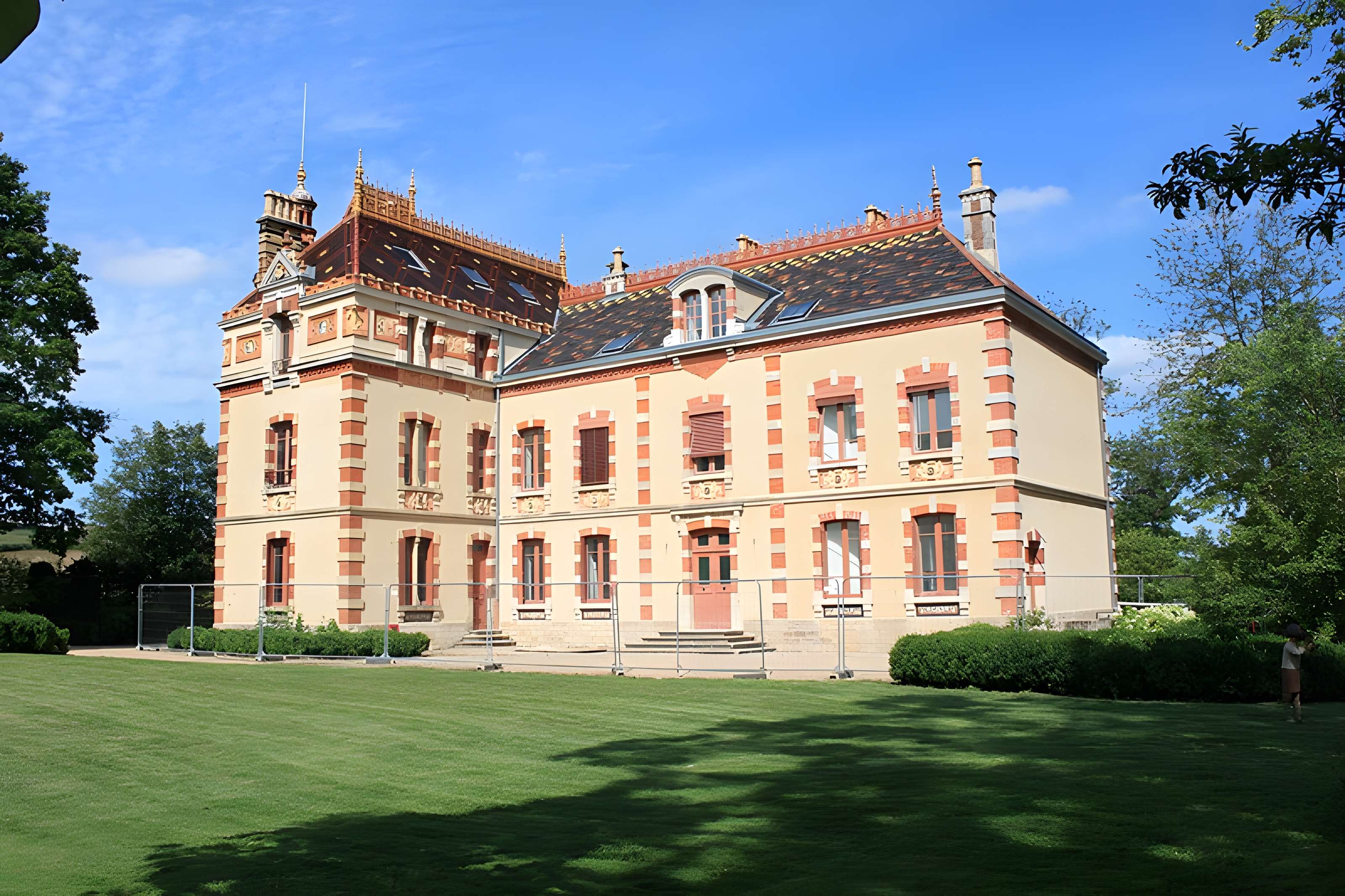 Tuilerie Perrusson à Écuisses