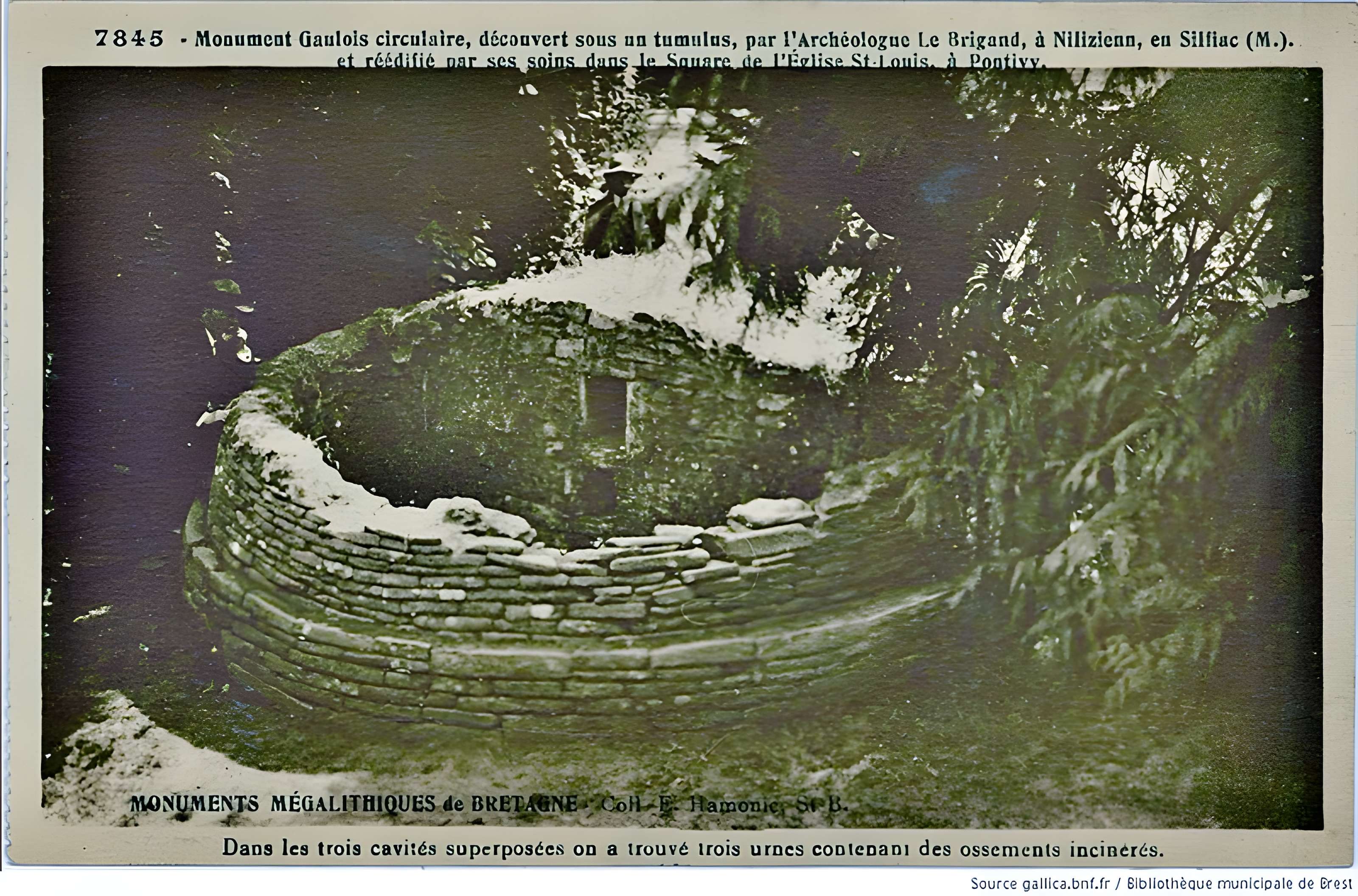 Tumulus de Nillizien à Pontivy