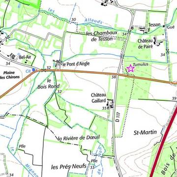 Tumulus de Pairé à Prissé-la-Charrière