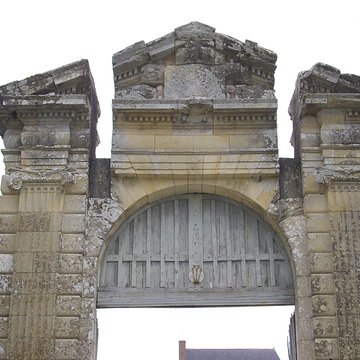 Château de la Ferté-Saint-Aubin