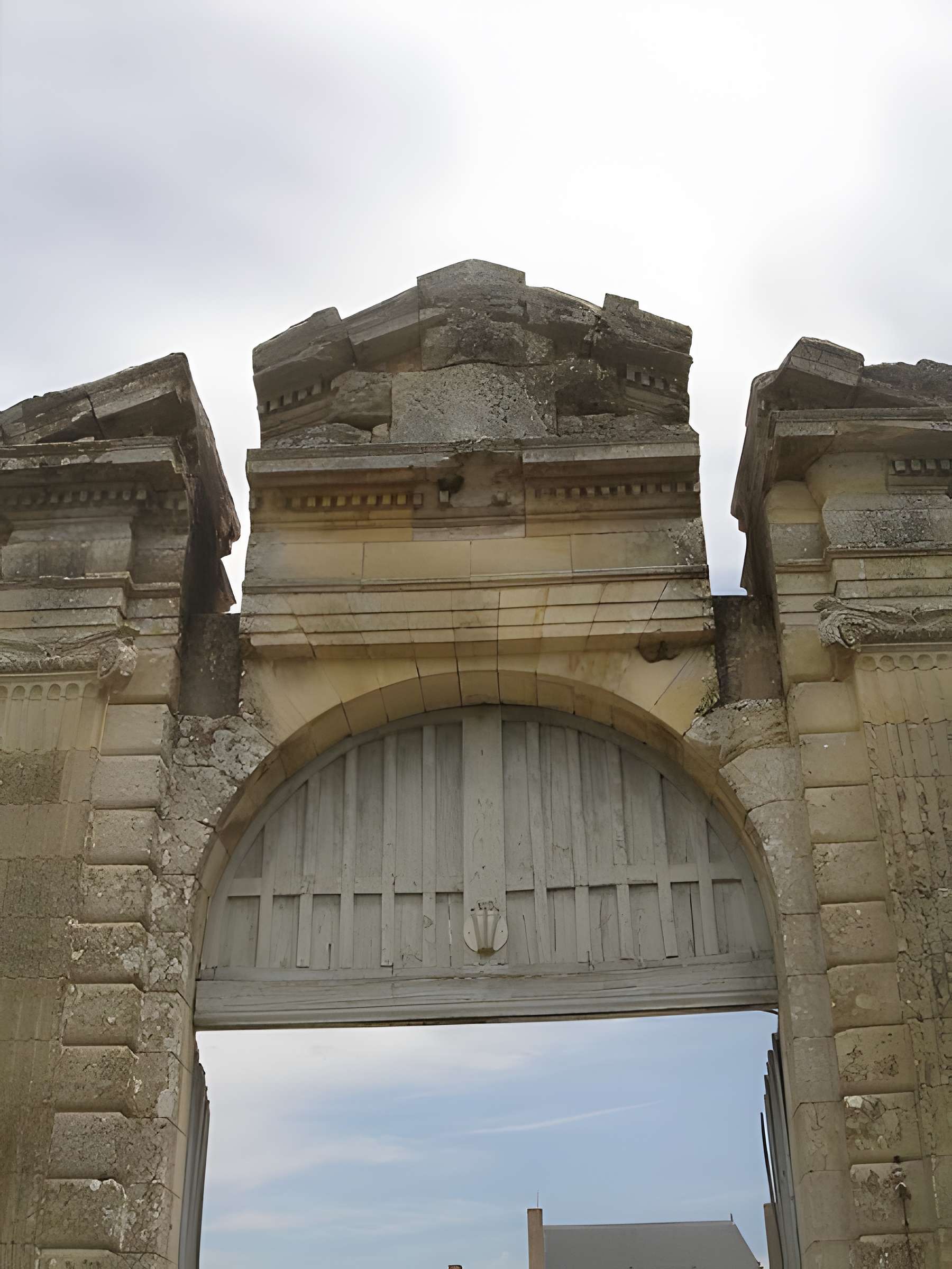 Château de la Ferté-Saint-Aubin