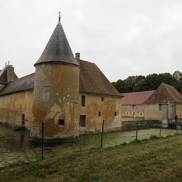 Château de la Fontaine-du-Houx