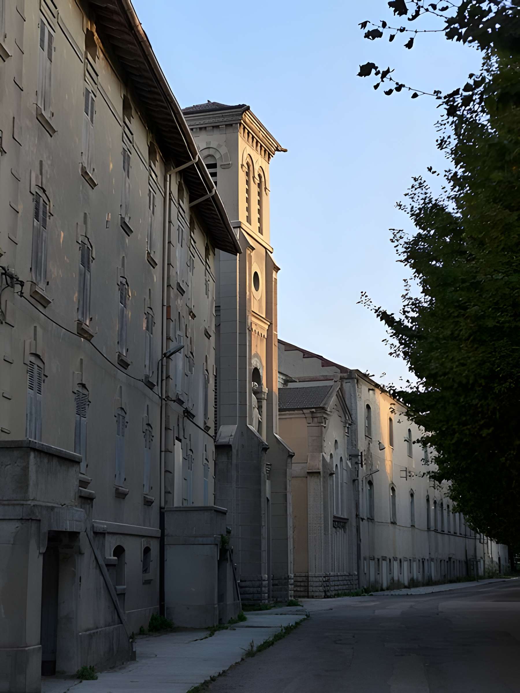 Usine de chaux de Viviers