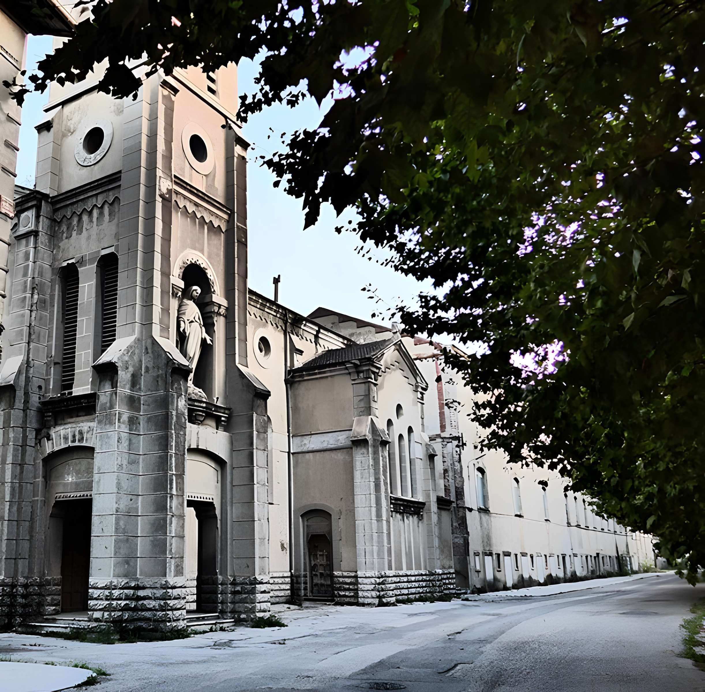 Usine de chaux de Viviers