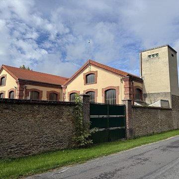 Usine élévatoire des eaux à Trilbardou