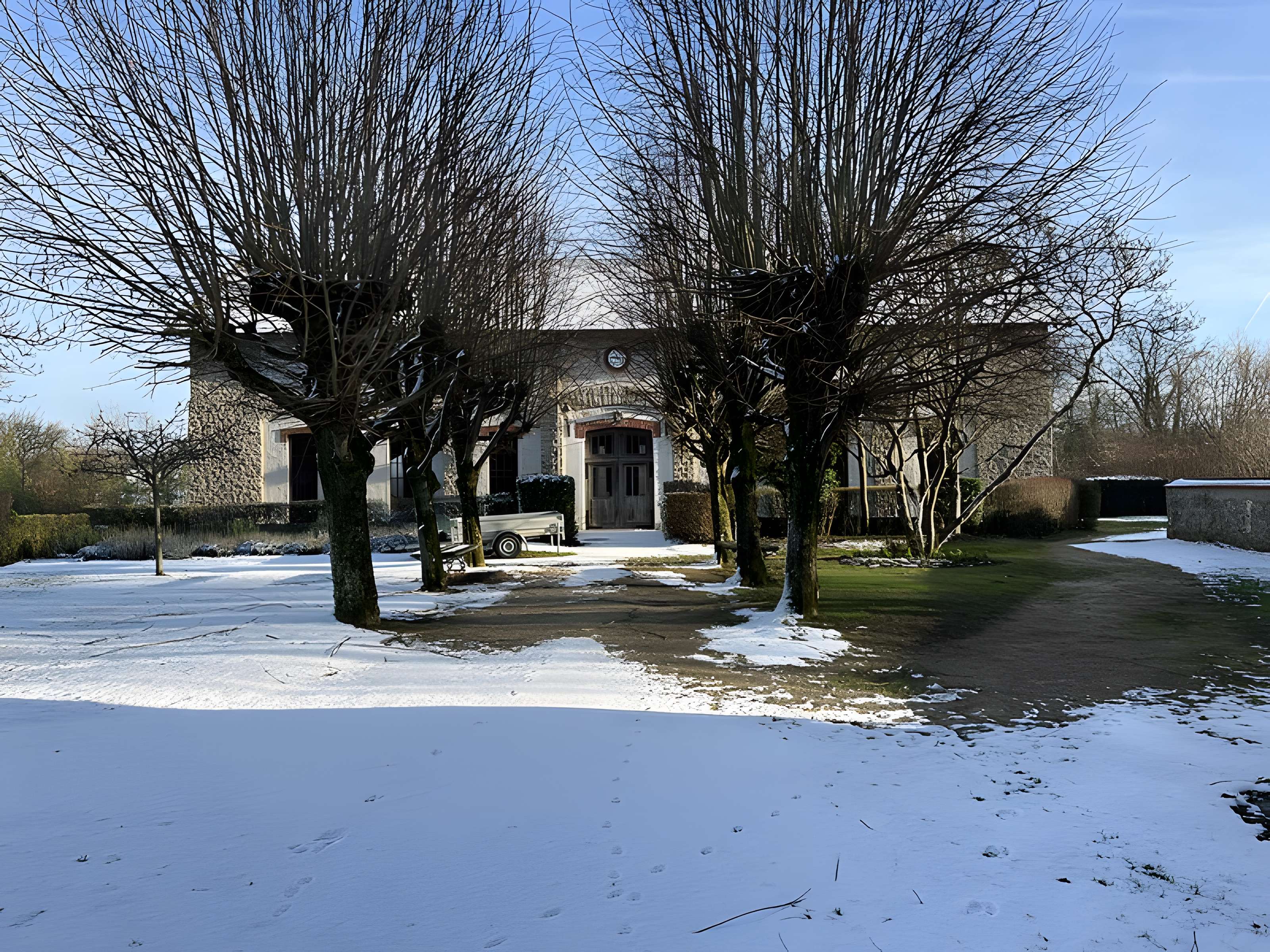 Usine élévatoire des eaux d'Isles-les-Meldeuses à Congis-sur-Thérouanne
