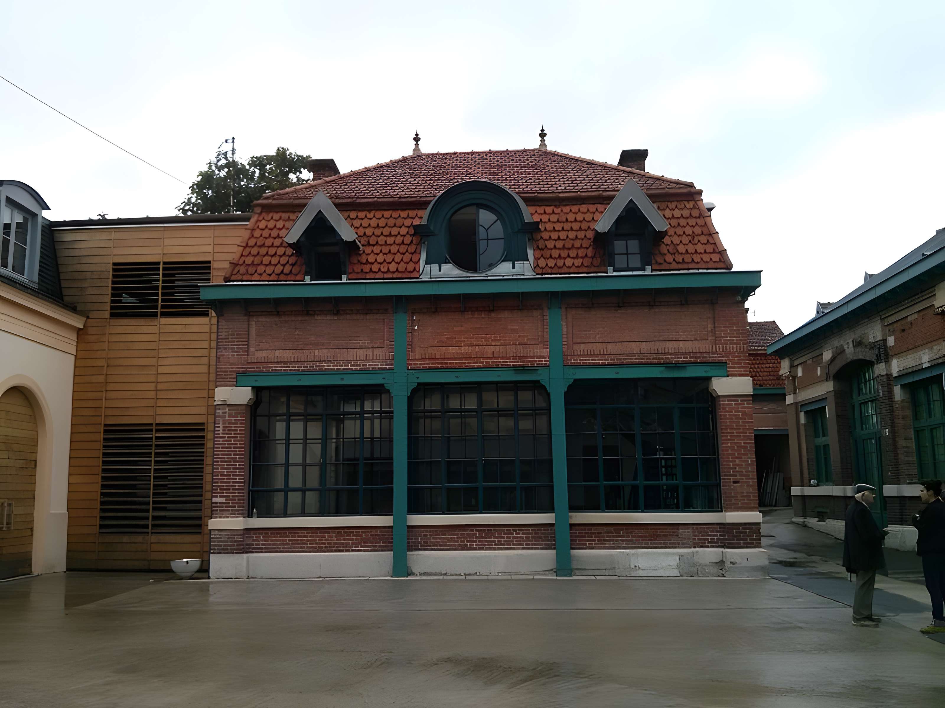 Usine pharmaceutique Raspail à Arcueil