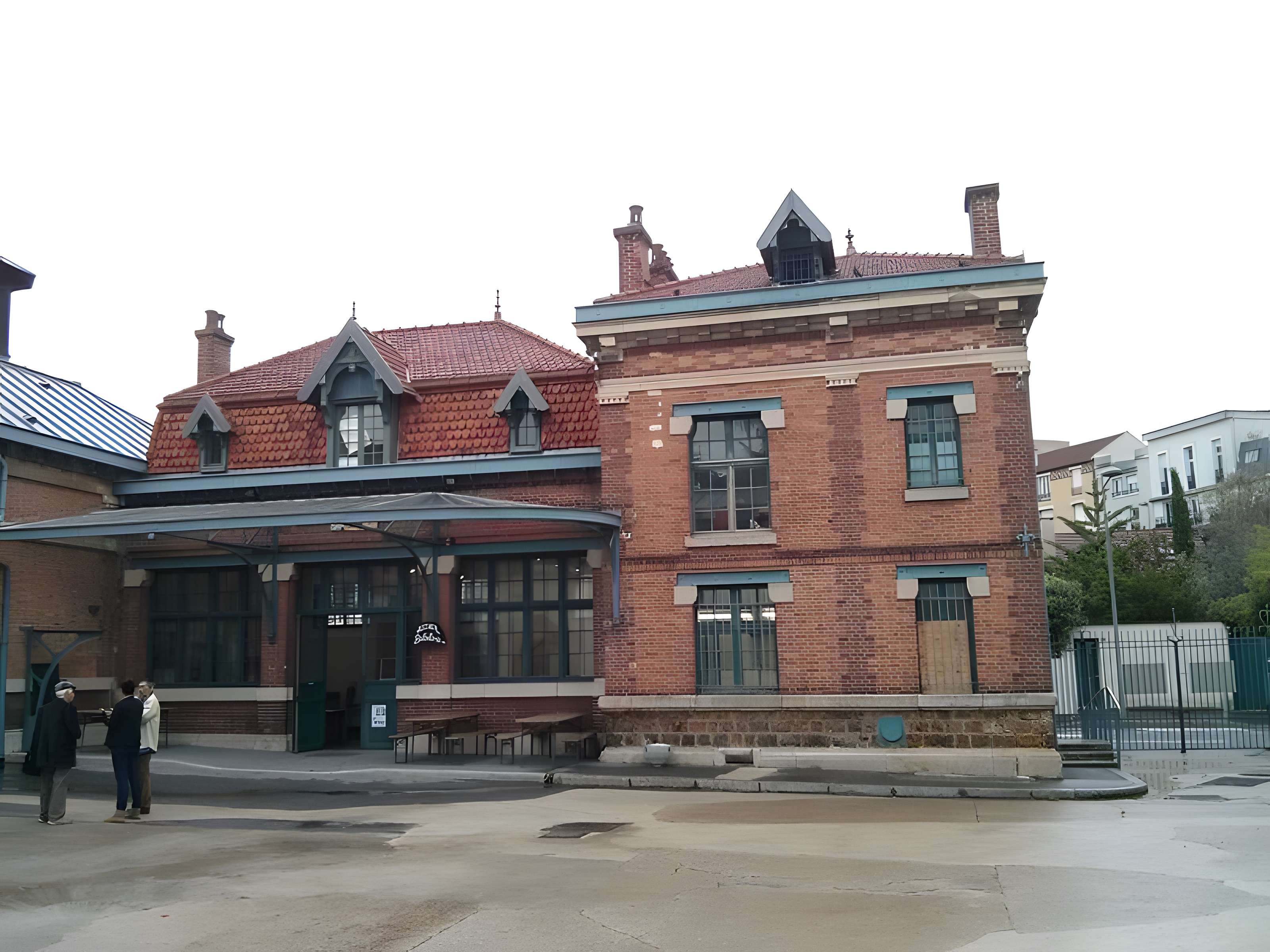 Usine pharmaceutique Raspail à Arcueil