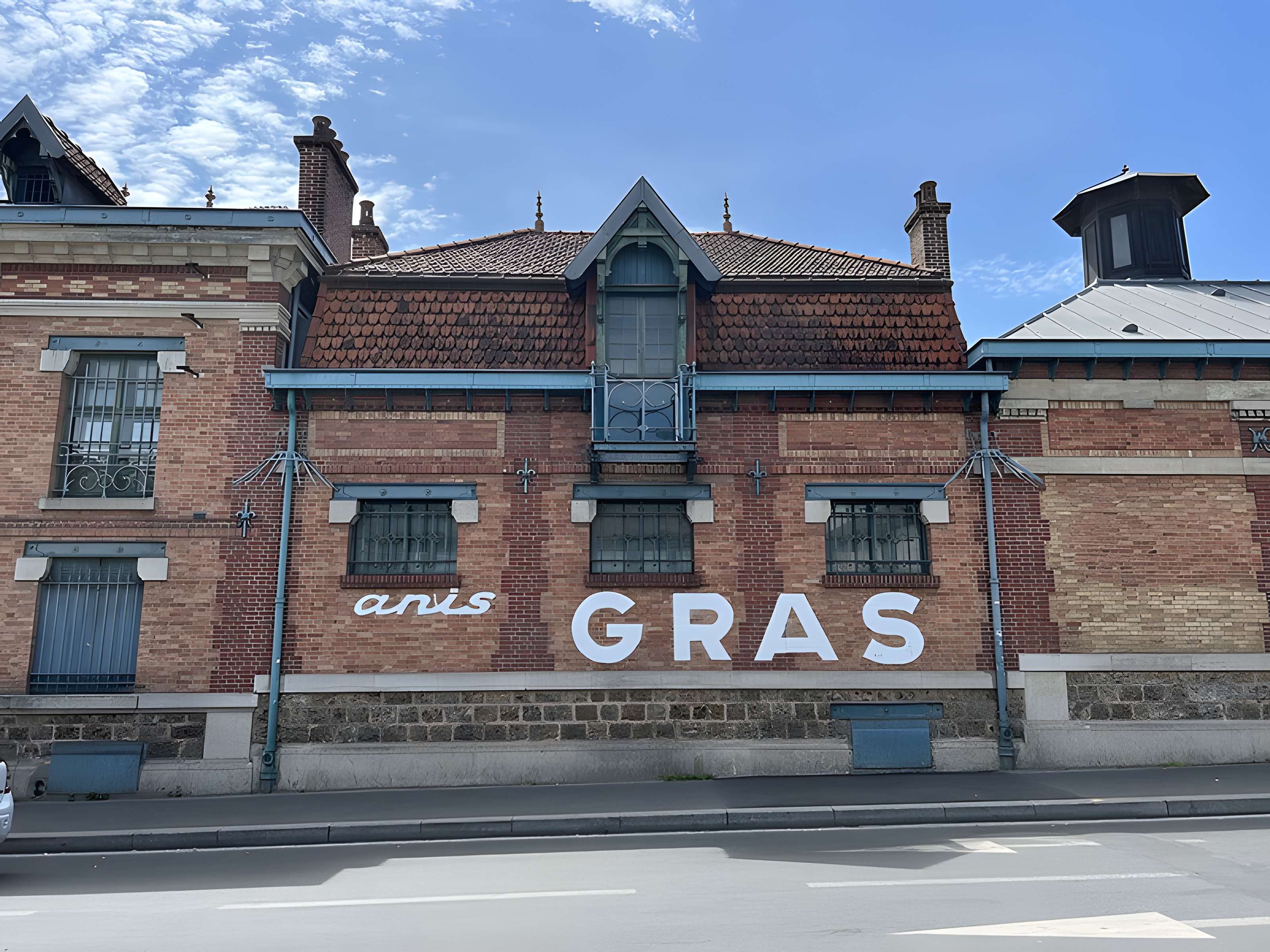 Usine pharmaceutique Raspail à Arcueil