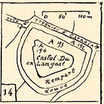 Vestiges du camp antique du Castel Dû à Langoat