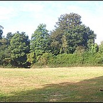 Vestiges du camp antique du Castel Dû à Langoat