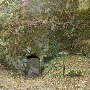 Vestiges du castellum romain de Larçay