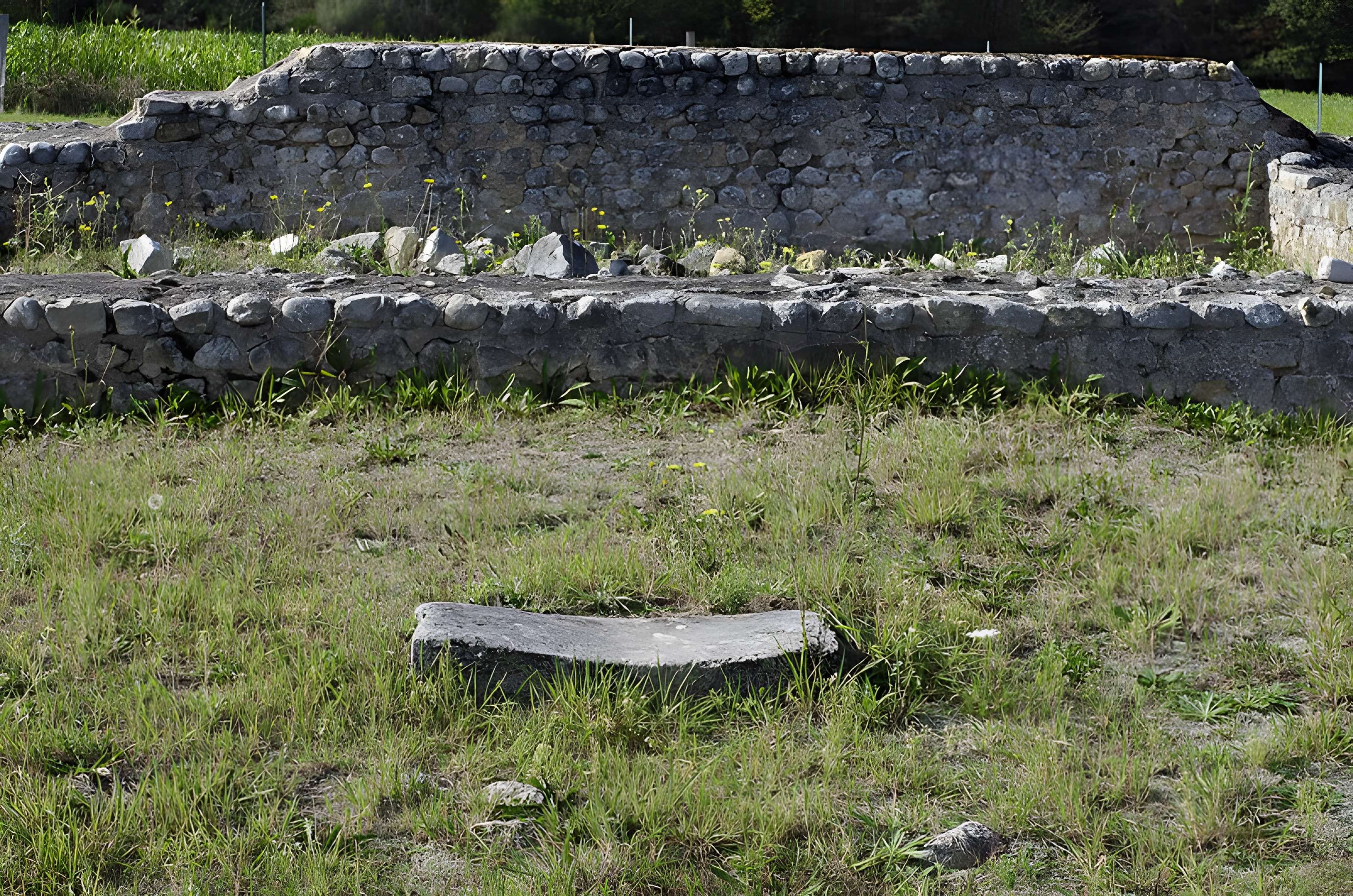 Vestiges gallo-romains de Mazamas à Saint-Léomer