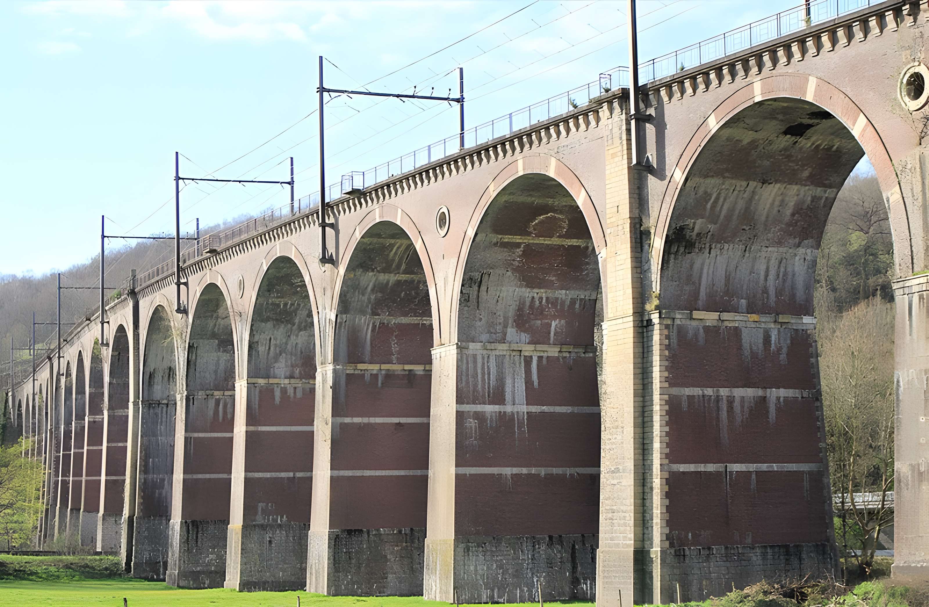 Viaduc de Lanespède (également sur communes de Bégole et Lanespède)